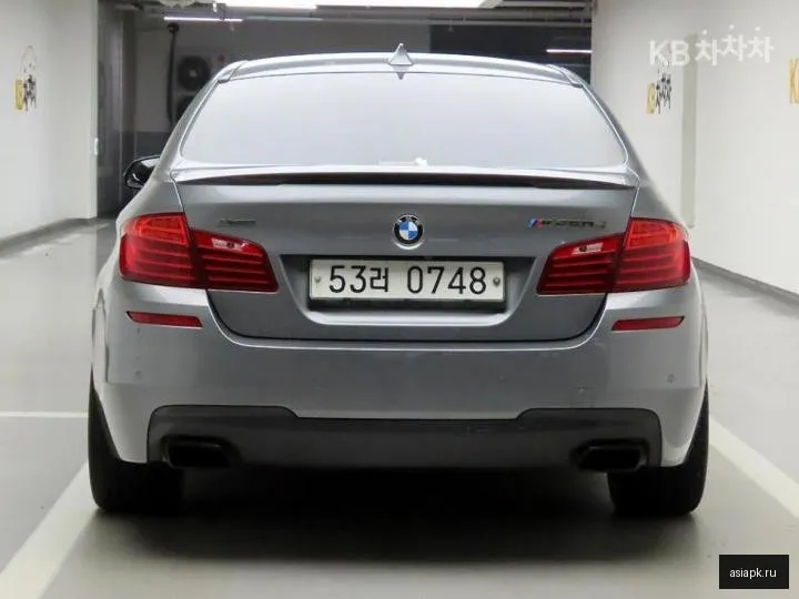 BMW 5-Series 3