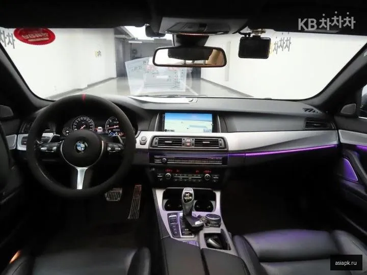 BMW 5-Series 6