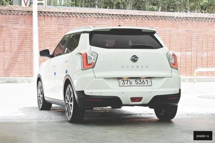 SsangYong Tivoli 4