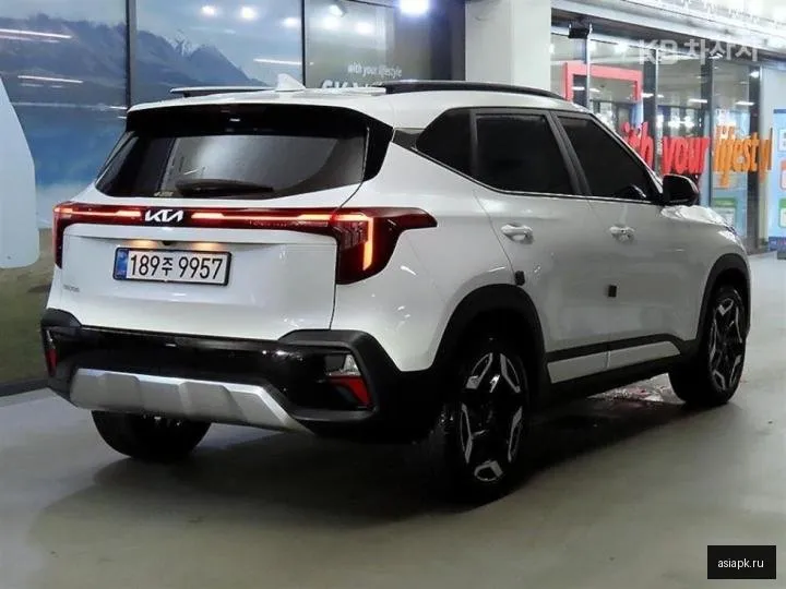 Kia Seltos 4