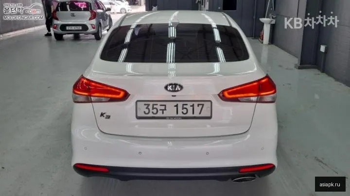 Kia K3 4
