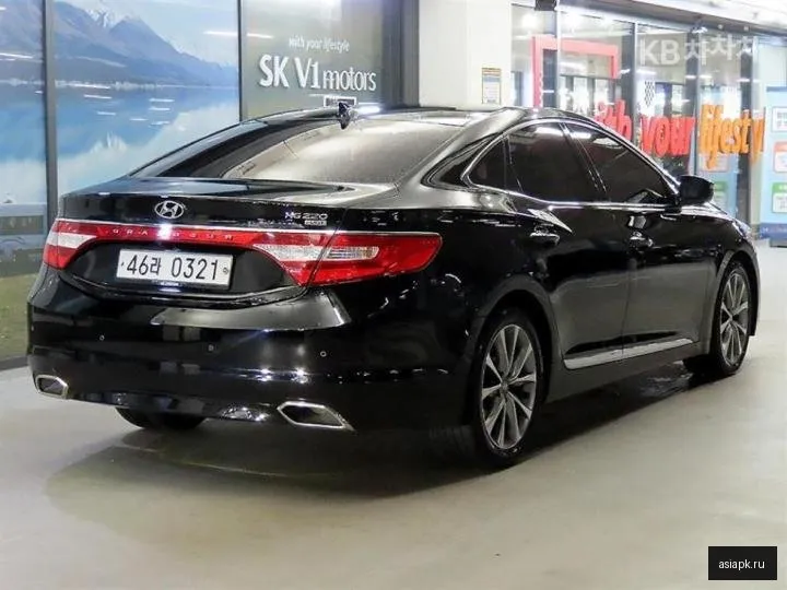Hyundai Grandeur 4