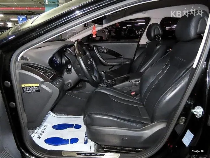 Hyundai Grandeur 6