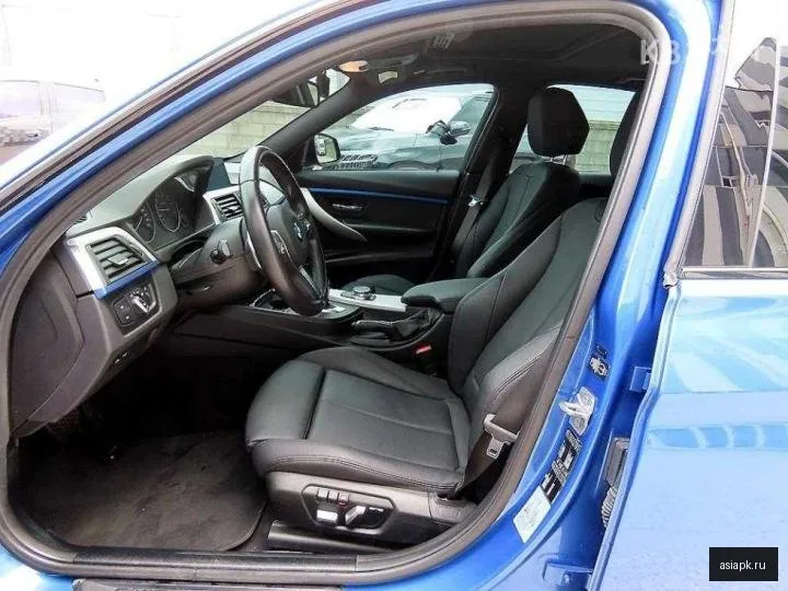 BMW 3-Series 5