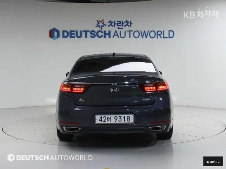 Kia K7 4