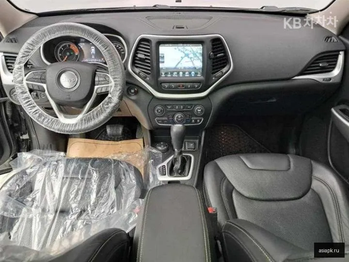Jeep Cherokee 6