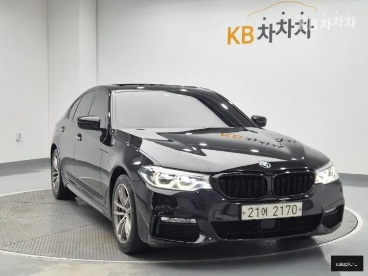 BMW 5-Series 4