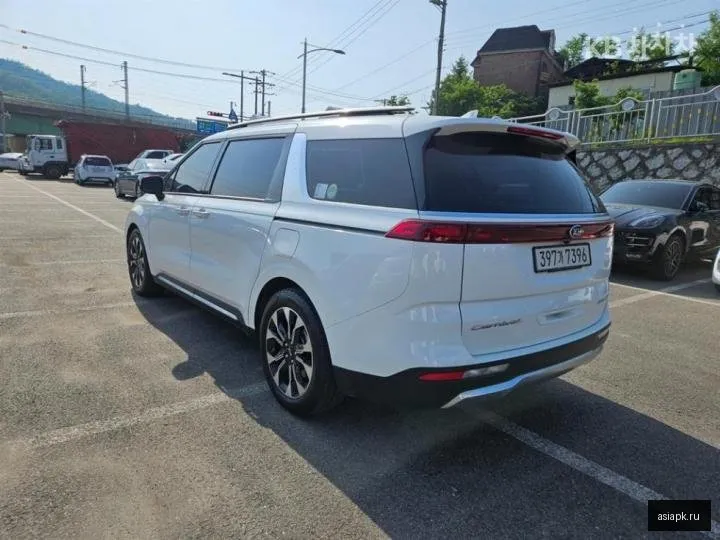 Kia Carnival 3