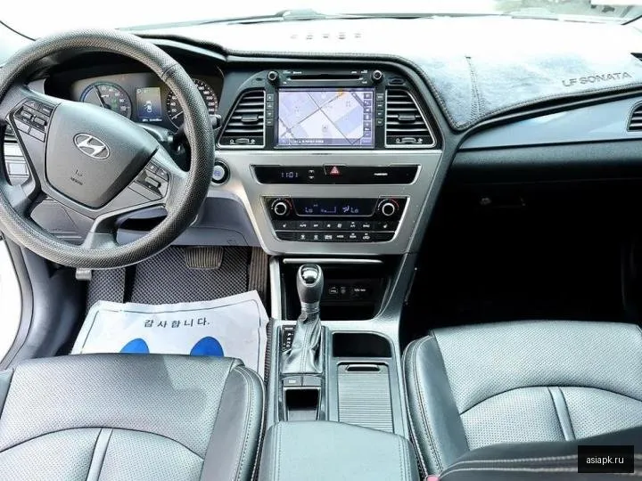Hyundai Sonata 5