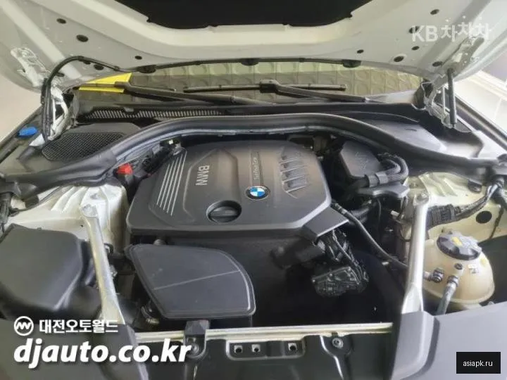BMW 5-Series 5