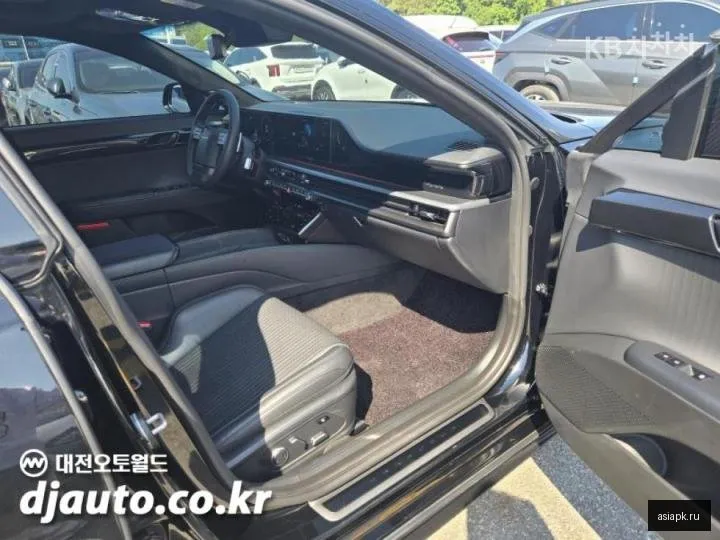Hyundai Grandeur 6