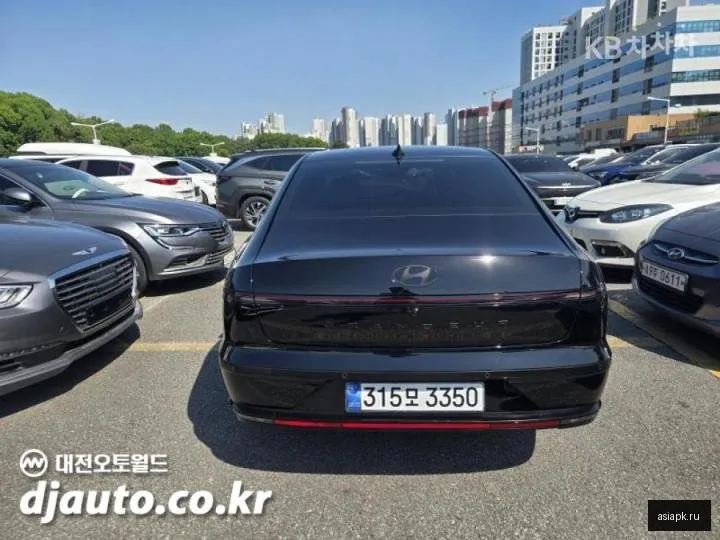 Hyundai Grandeur 3