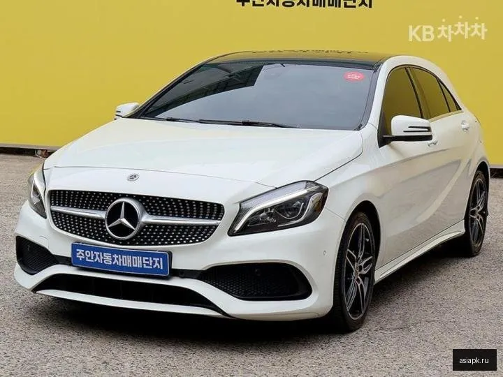 Mercedes-Benz A-Class 2