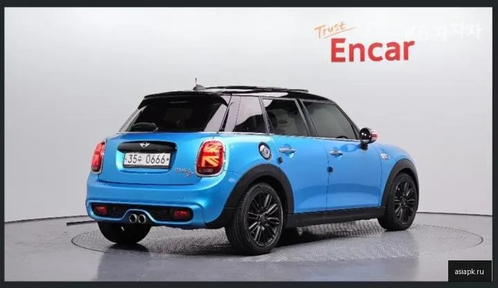 MINI Hatch 2