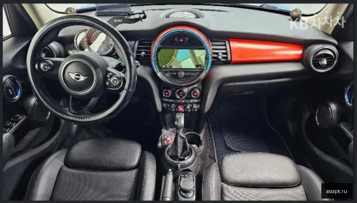 MINI Hatch 6