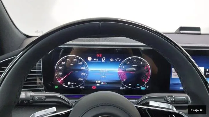 Mercedes-Benz GLS-Class 5