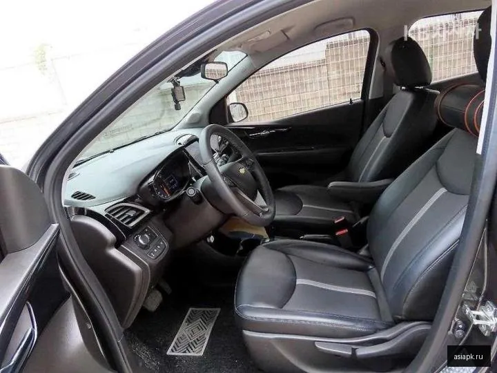 Chevrolet Spark 5