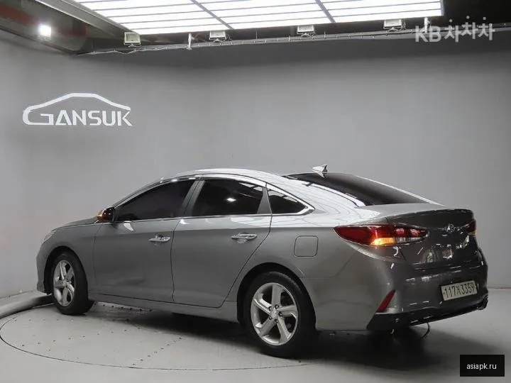 Hyundai Sonata 3