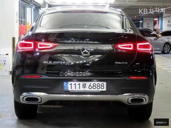 Mercedes-Benz GLE-Class 5
