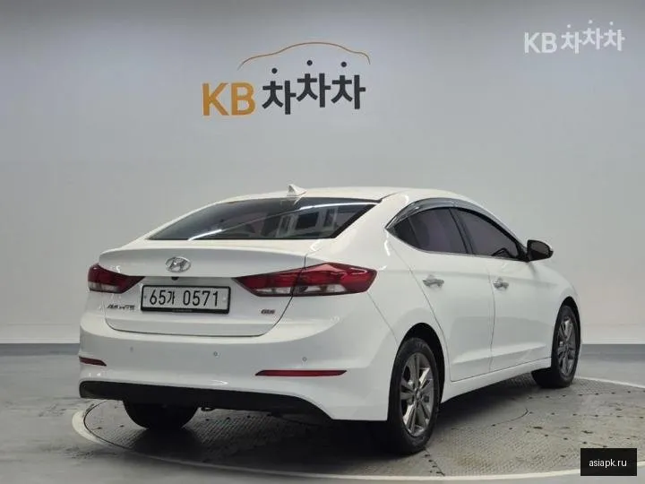 Hyundai Avante 3