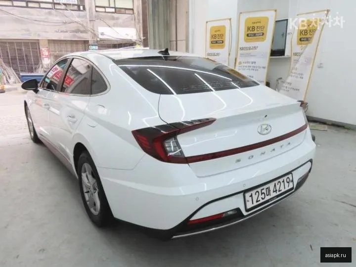 Hyundai Sonata 4