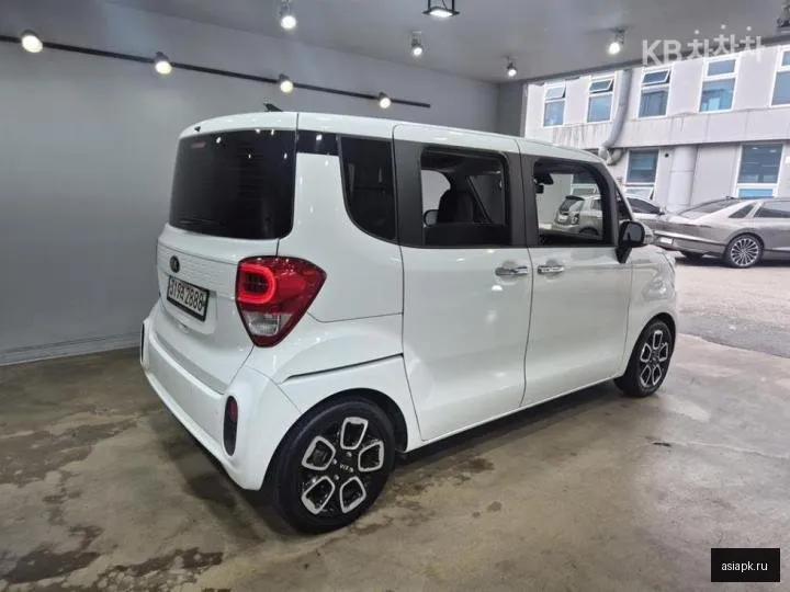 Kia Ray 4