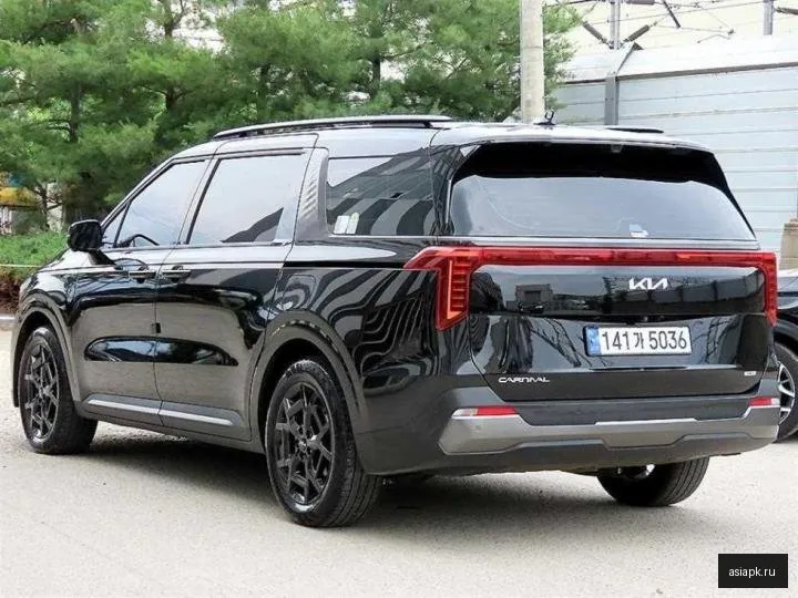 Kia Carnival 3