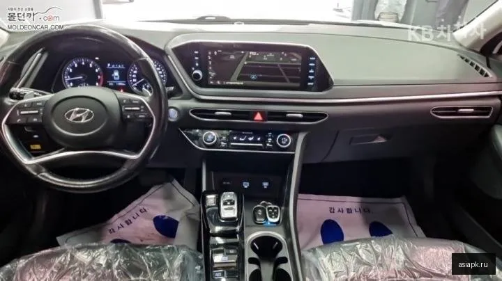 Hyundai Sonata 5