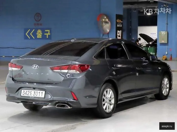 Hyundai Sonata 4