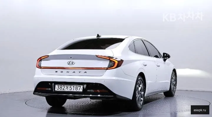 Hyundai Sonata 4