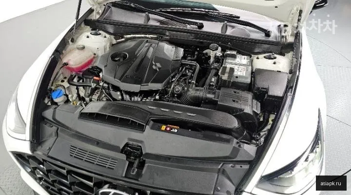 Hyundai Sonata 6