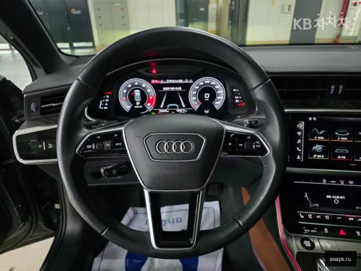Audi A6 6