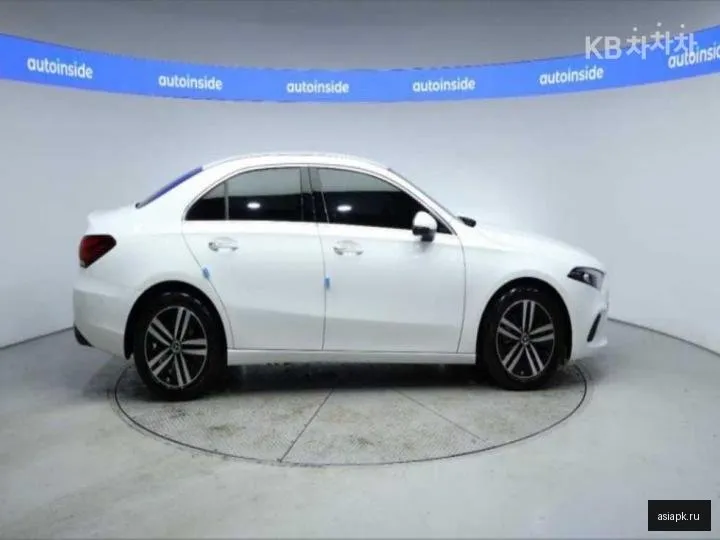 Mercedes-Benz A-Class 3