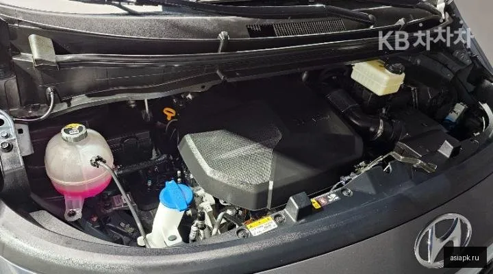 Hyundai Staria 6