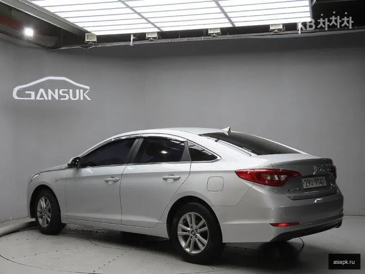 Hyundai Sonata 3