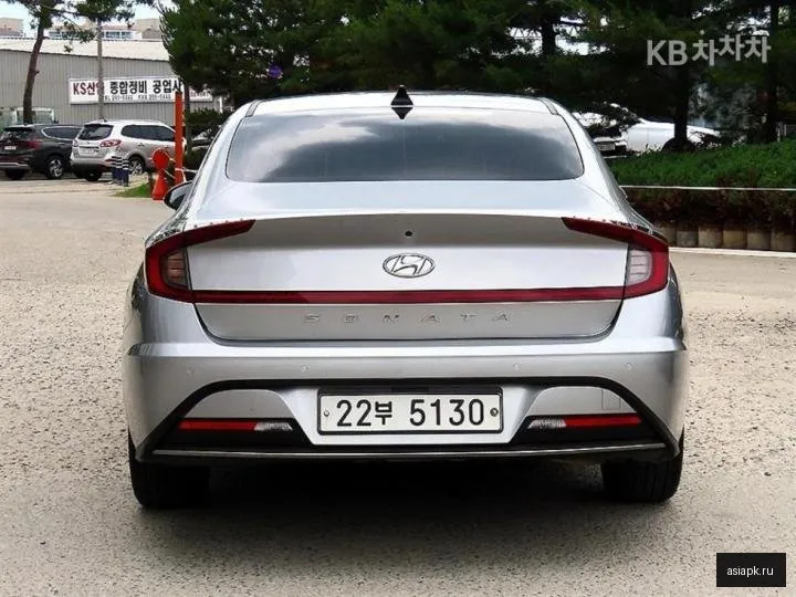 Hyundai Sonata 4