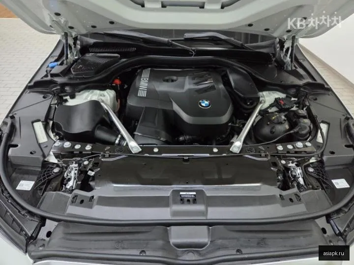 BMW 5-Series 6