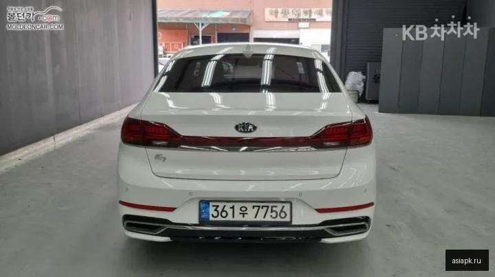 Kia K7 4