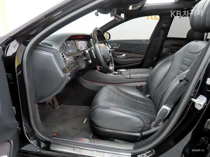 Mercedes-Benz S-Class 5