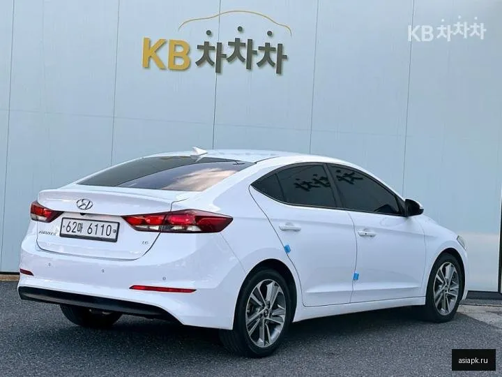 Hyundai Avante 4