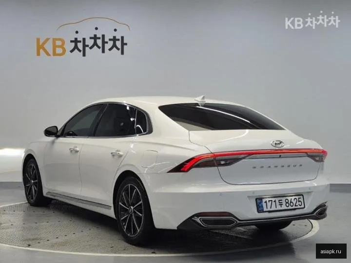 Hyundai Grandeur 2