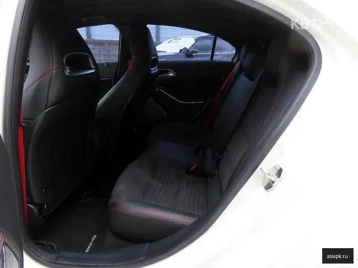 Mercedes-Benz A-Class 6