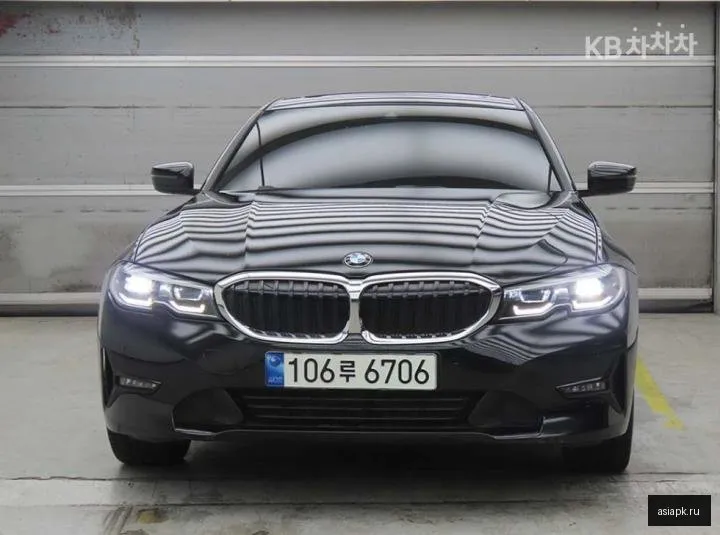 BMW 3-Series 2