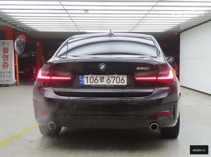 BMW 3-Series 3