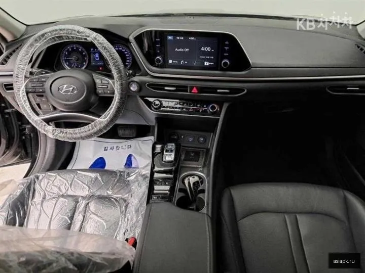 Hyundai Sonata 6