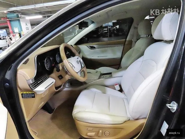 Hyundai Grandeur 6
