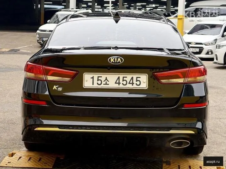 Kia K5 3