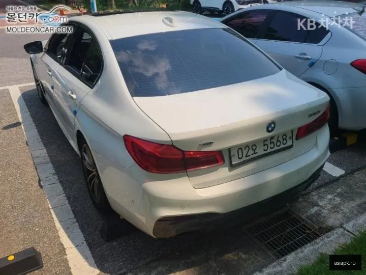BMW 5-Series 3