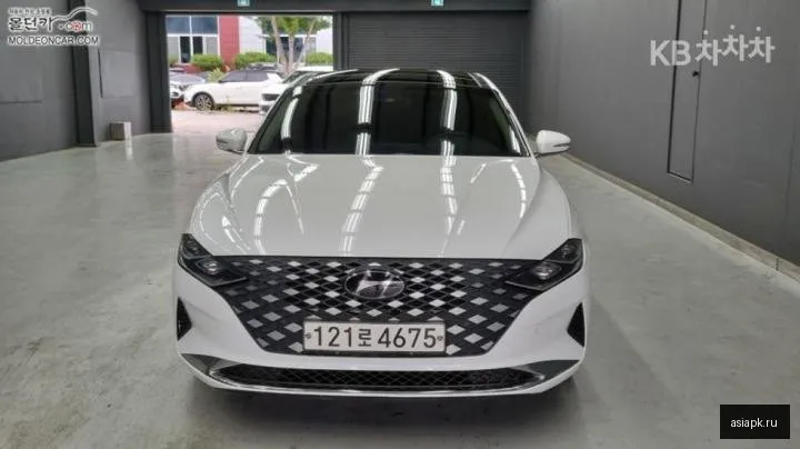 Hyundai Grandeur 3