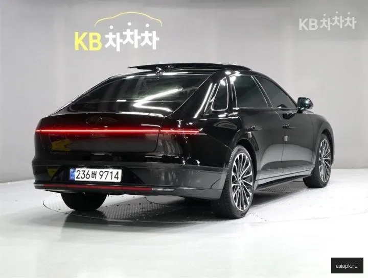 Hyundai Grandeur 3